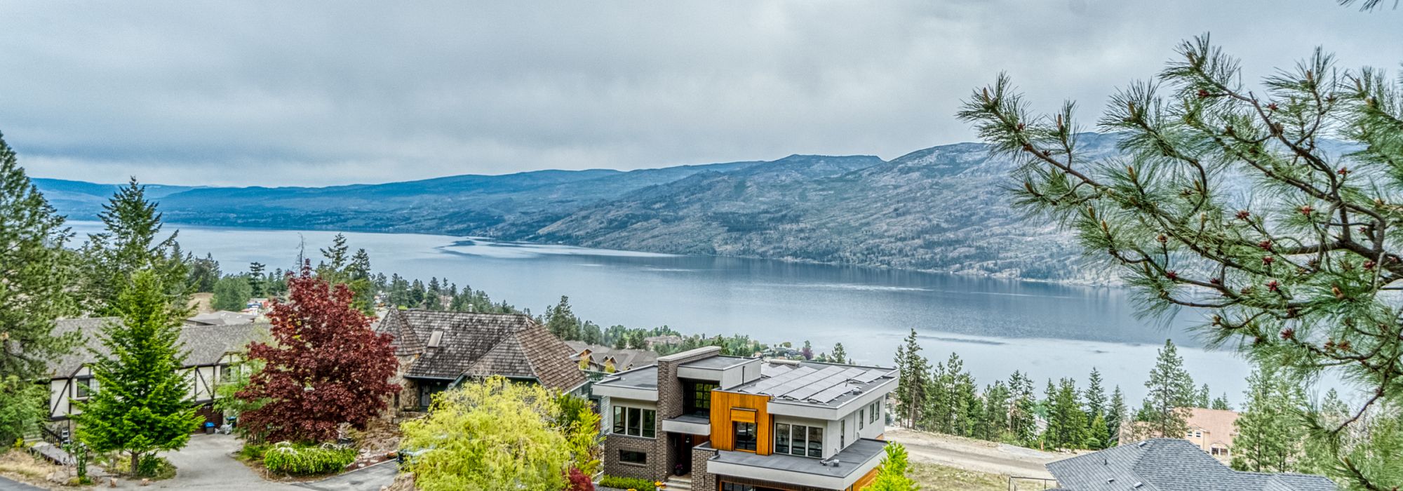 New Listing w/LAKE VIEW!