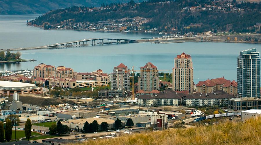 Live in Kelowna